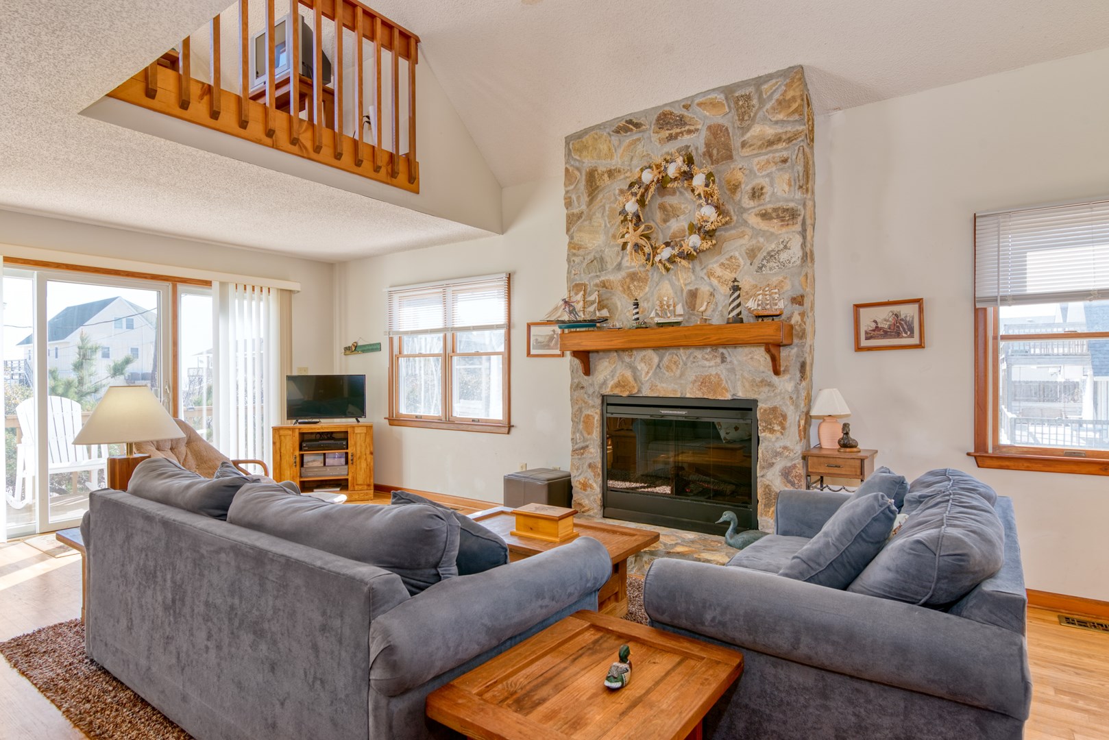 living room (1)