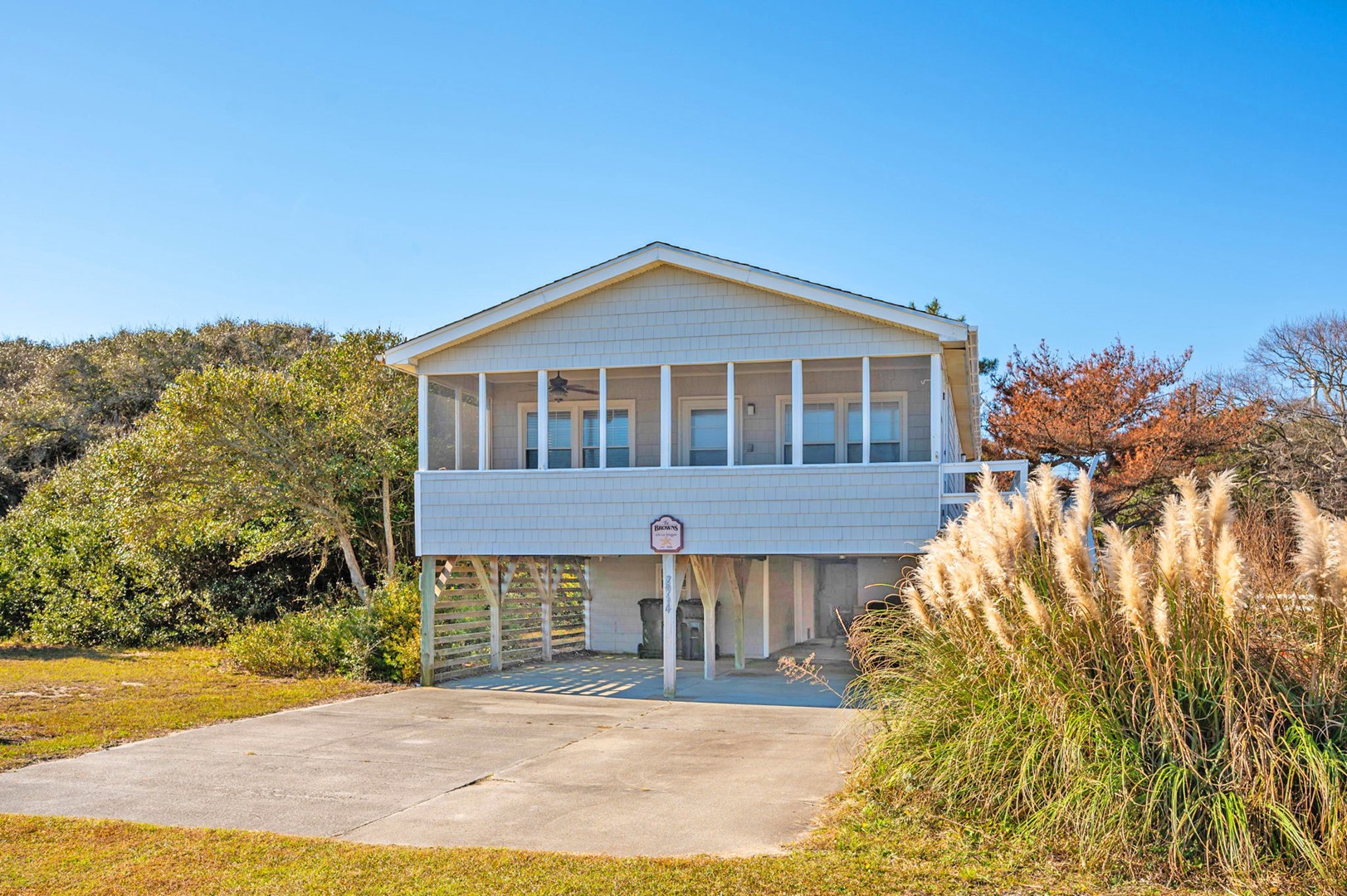 Featured Property 404 Giu La Spiaggia -Sat