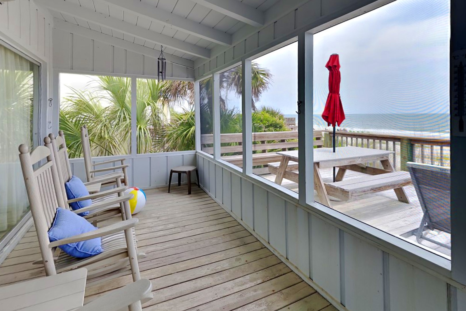 Oceanfront Screened Porch