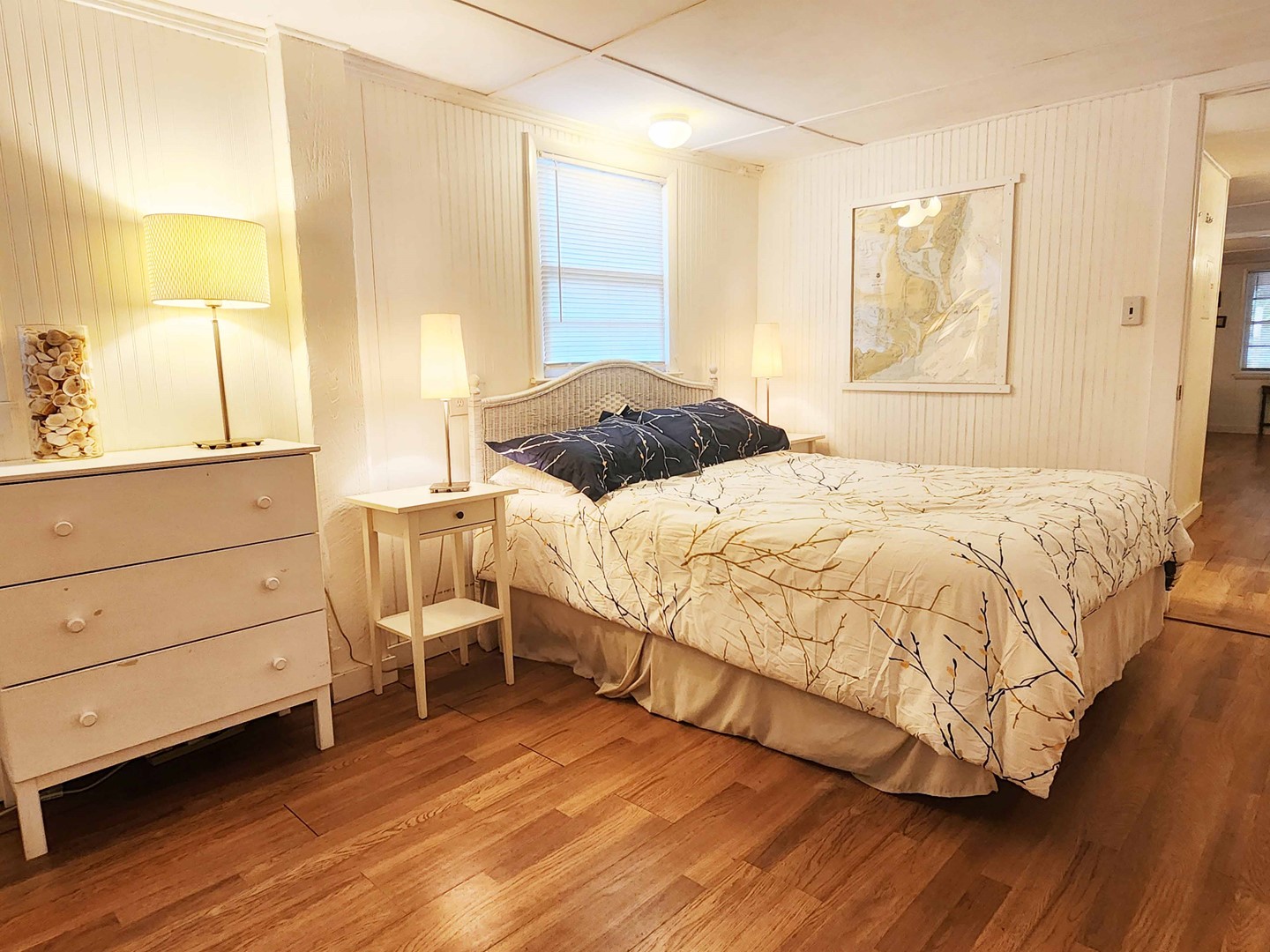 Below Deck - Bedroom 5