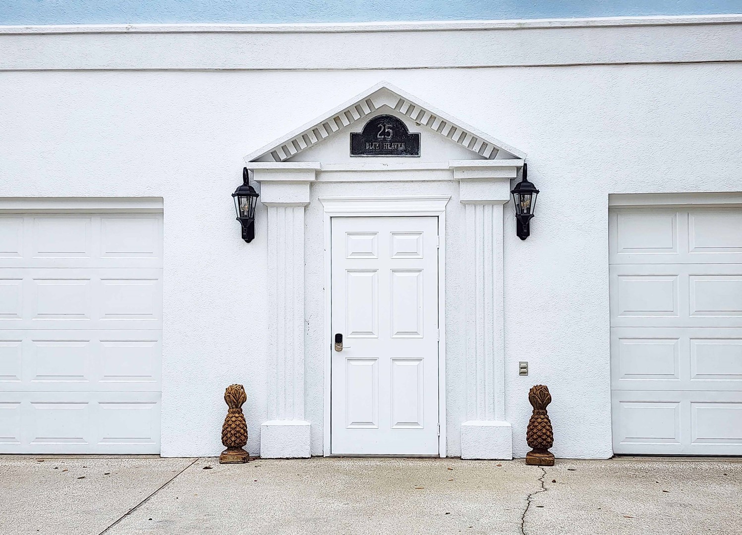 Side Entry to Blue Heaven