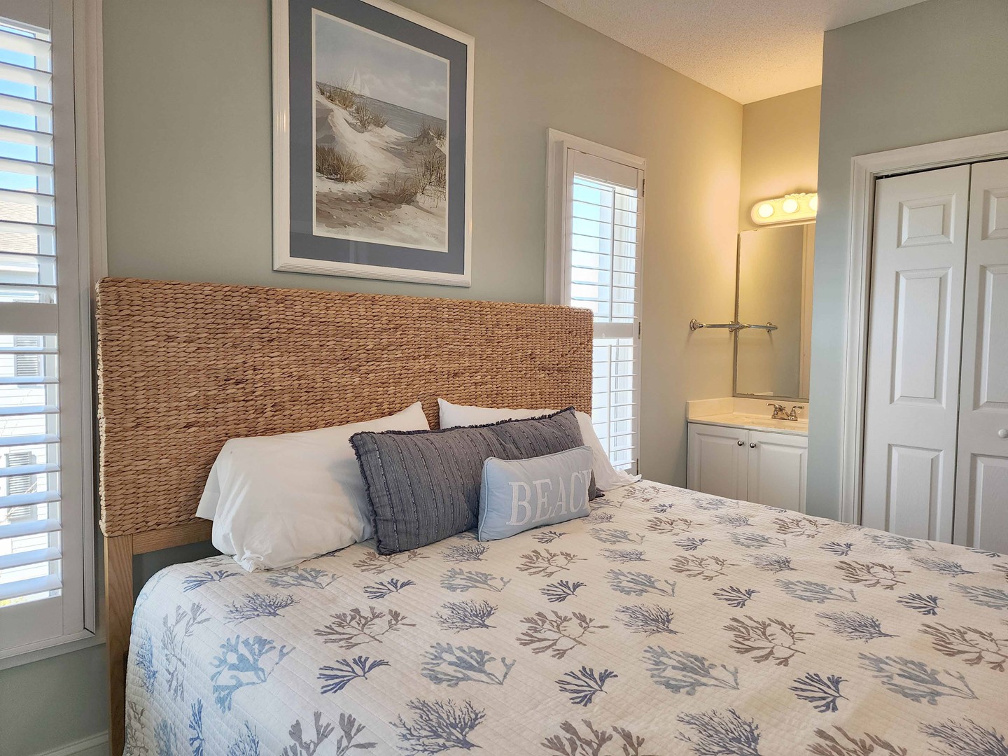 Bedroom 2 Private Vanity