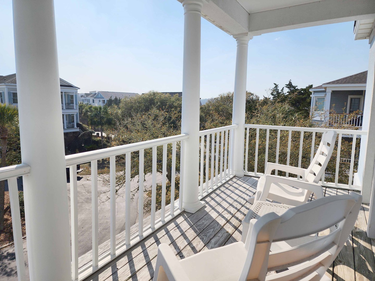 Top Floor Front Porch