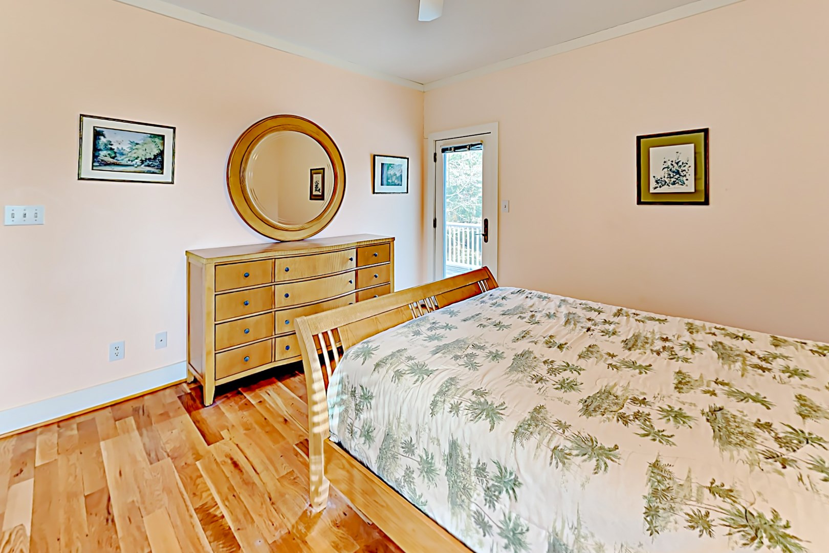 Upstairs Back Bedroom 2