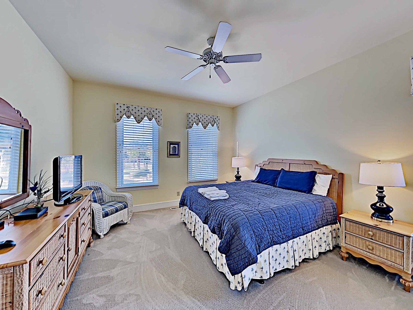 Bedroom 6 Main Floor