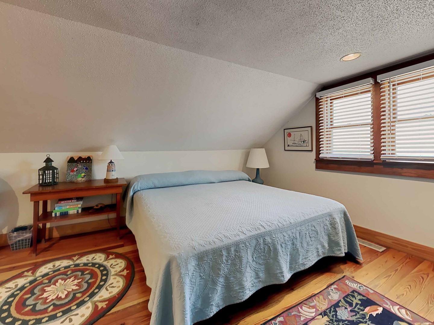 Bedroom 6 - Top Floor