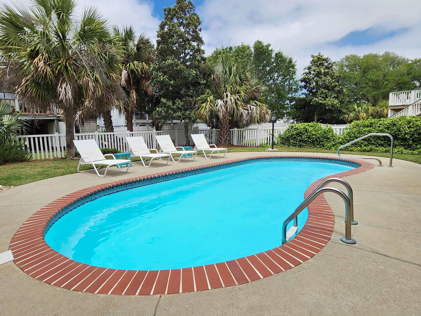 Henrys Hideout -Private Pool