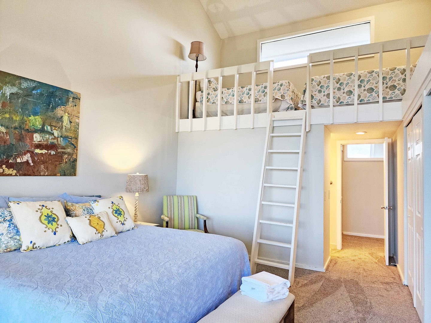 Loft in Master with 2 Twins