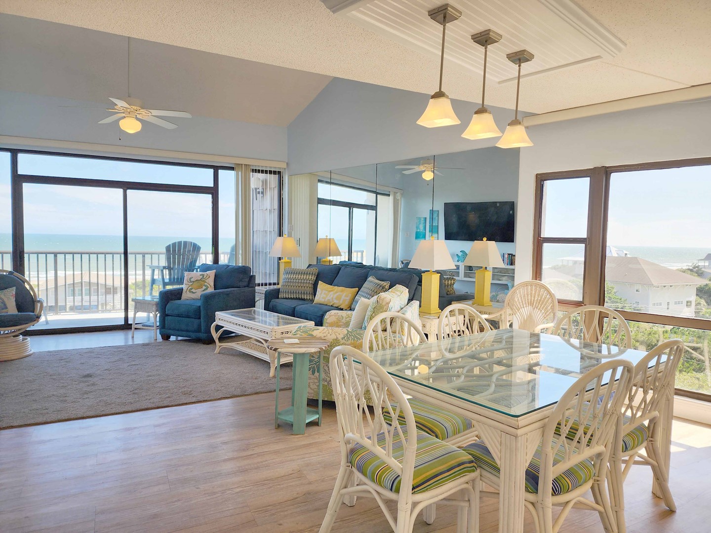 Panoramic Views of the Ocean