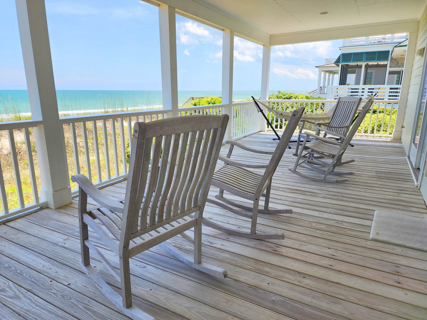 Oceanfront Porch on 1st Floor