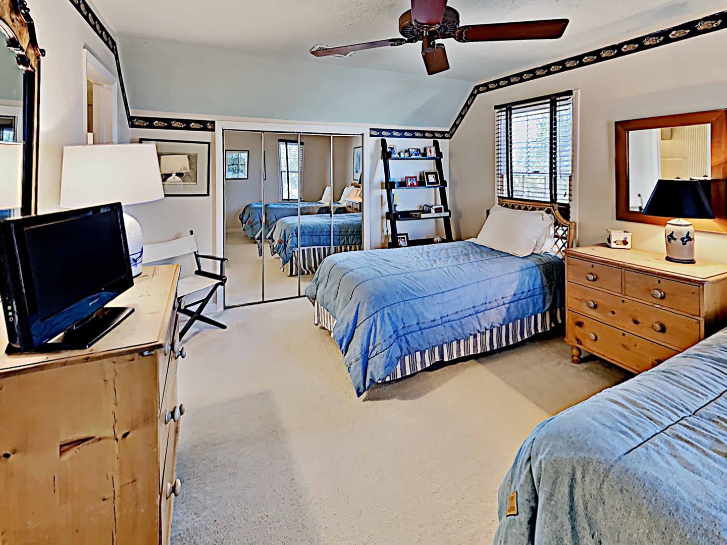 Bedroom 4 - Top Floor