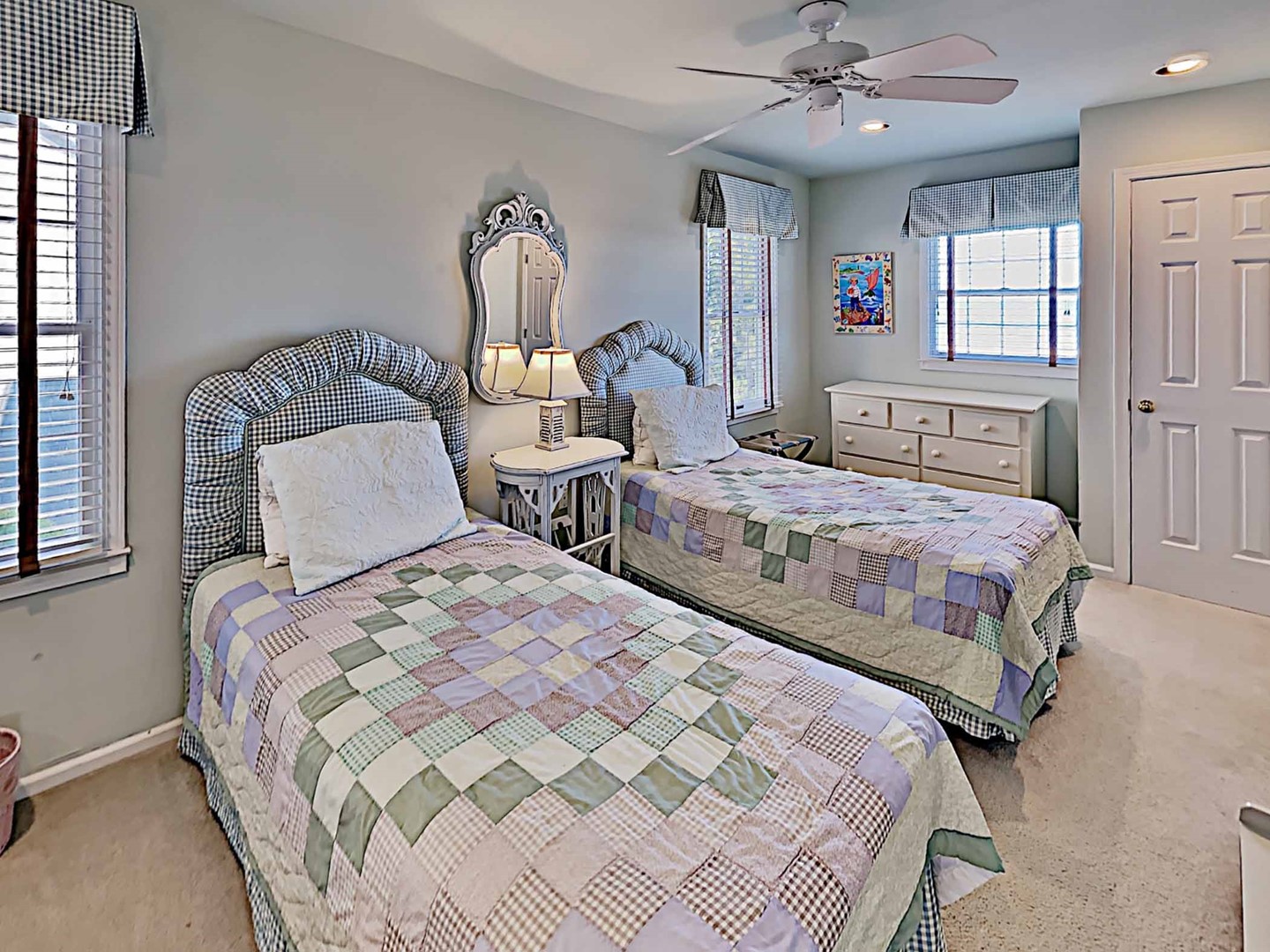 Bedroom 3 (Top Floor)