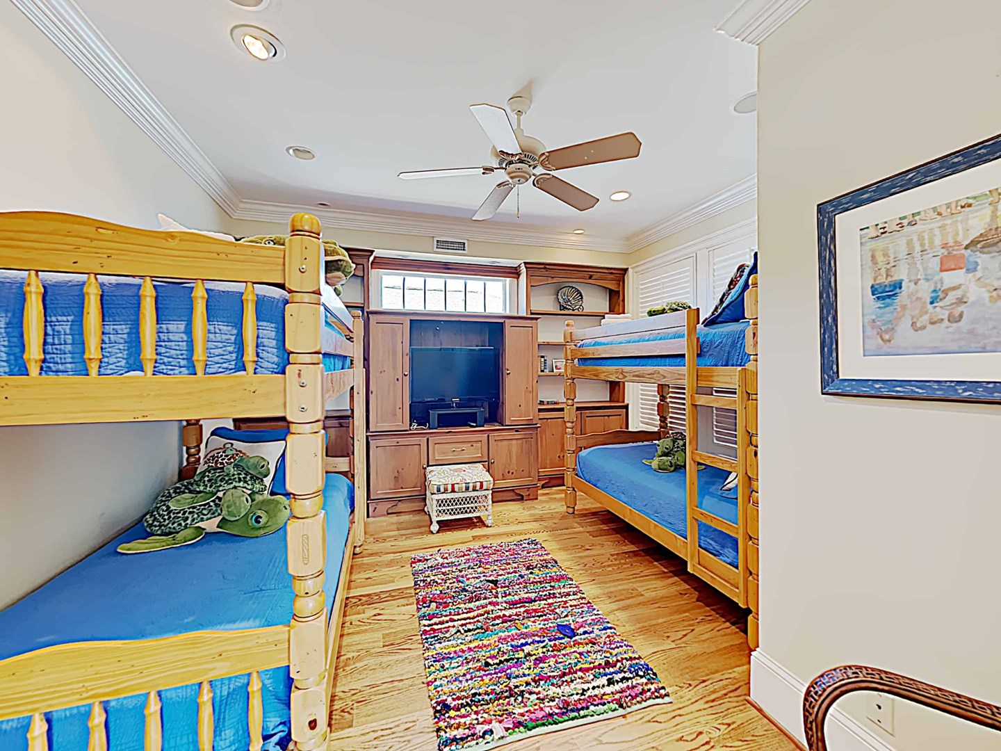 Bedroom 5 - Top Floor