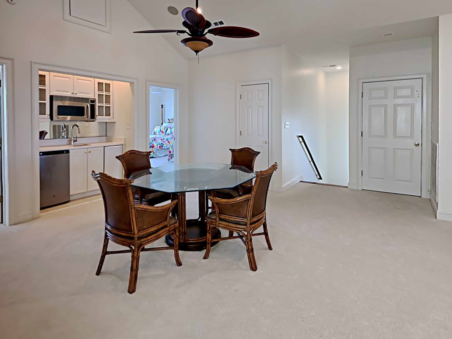 Top Floor Family Room