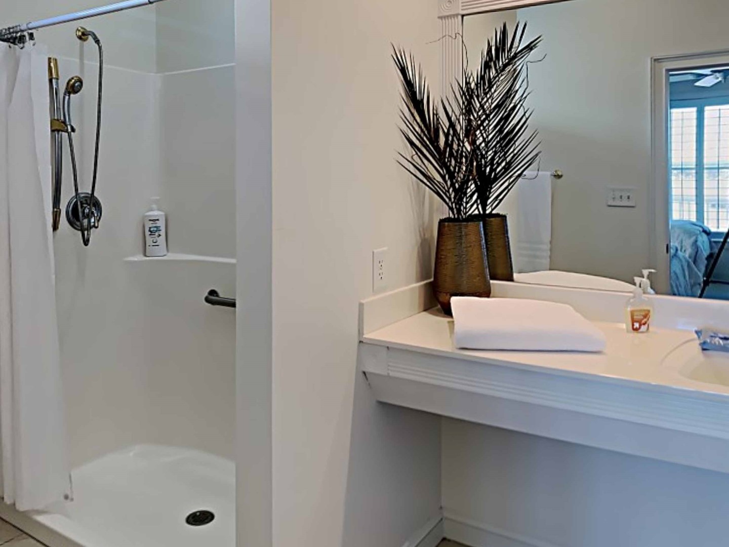 Bath in Bedroom 1 Main Floor