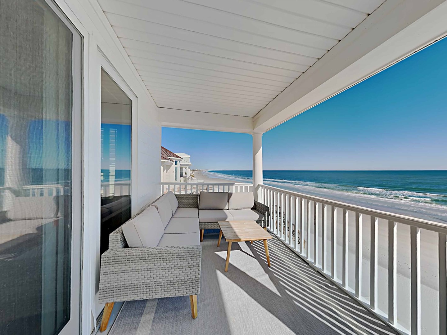 Top Floor Covered Porch