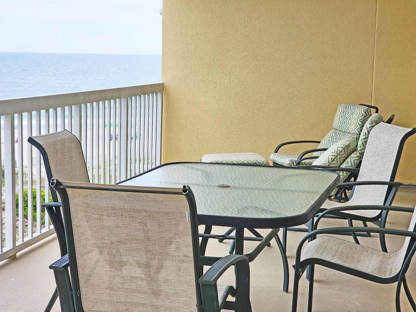 Covered Oceanfront Balcony