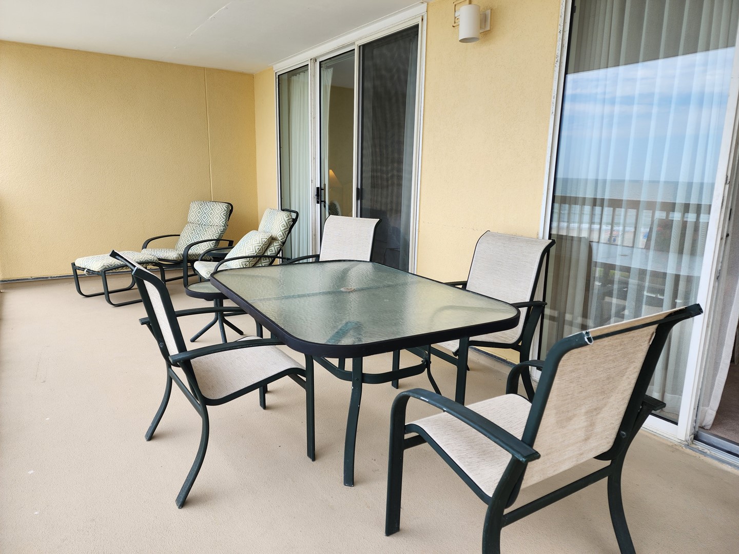 Furnished Oceanfront Balcony