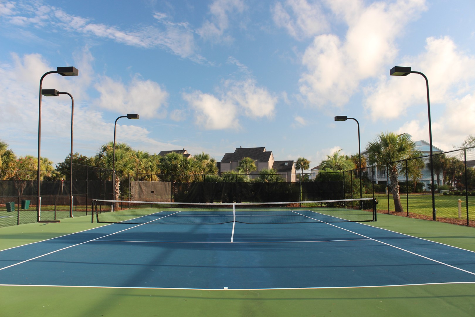 Tennis & Pickleball Courts