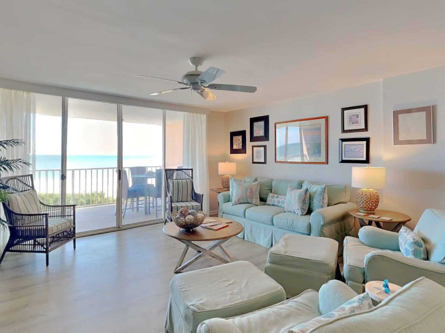 Hamilton 303 - Oceanfront 2