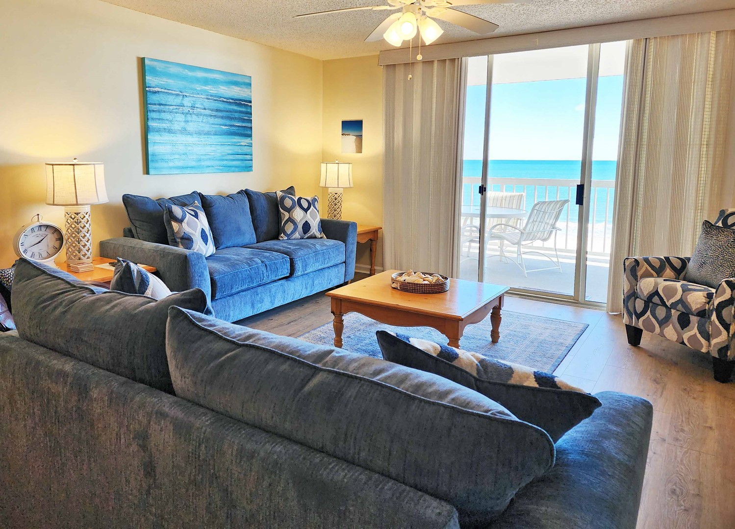 Warwick 305 - Oceanfront