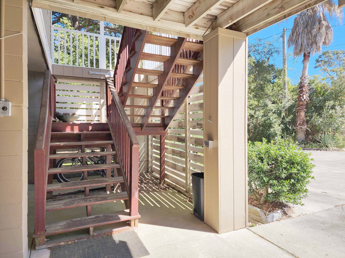 Covered Stairs To Main Level