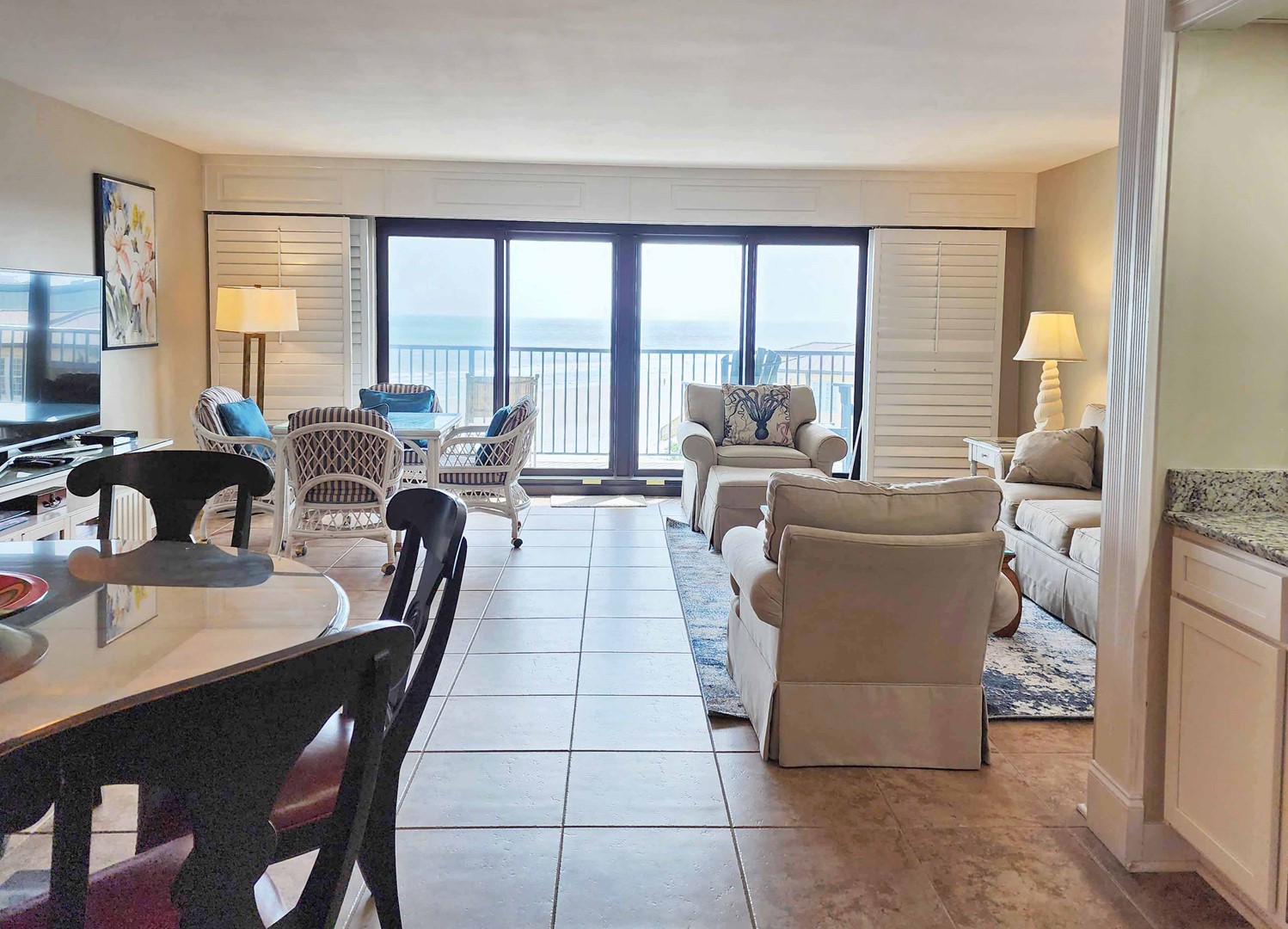 Open Plan Living, Dining, Kitchen