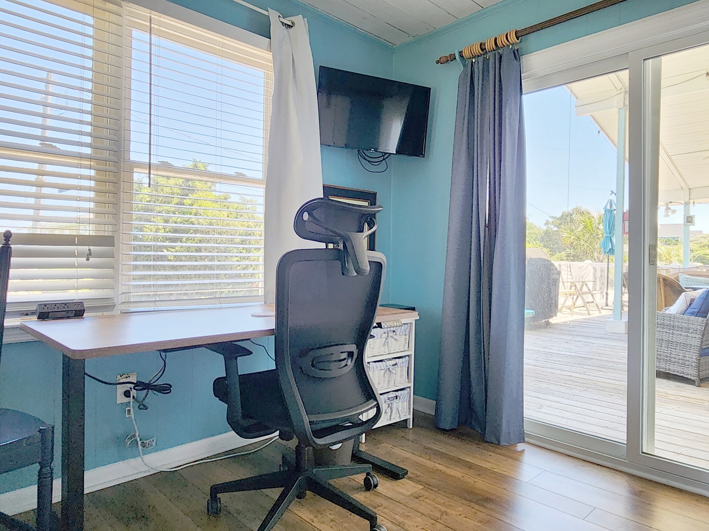 Sitting Room Opens to Porch