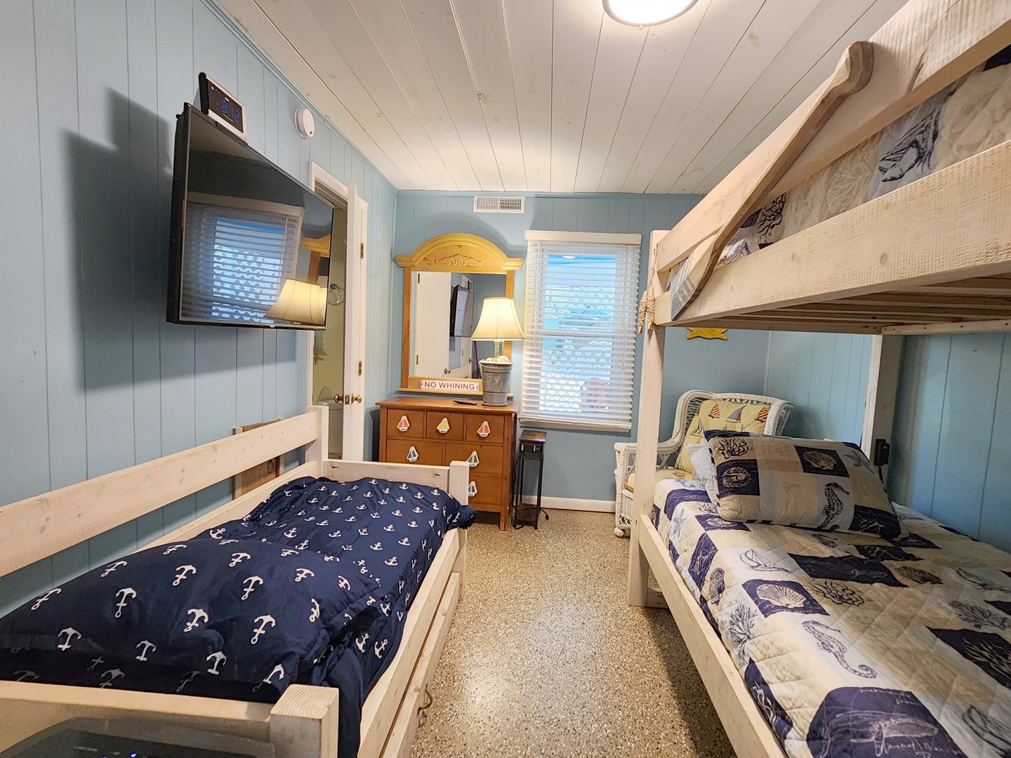 Bedroom 5 - Ground Floor