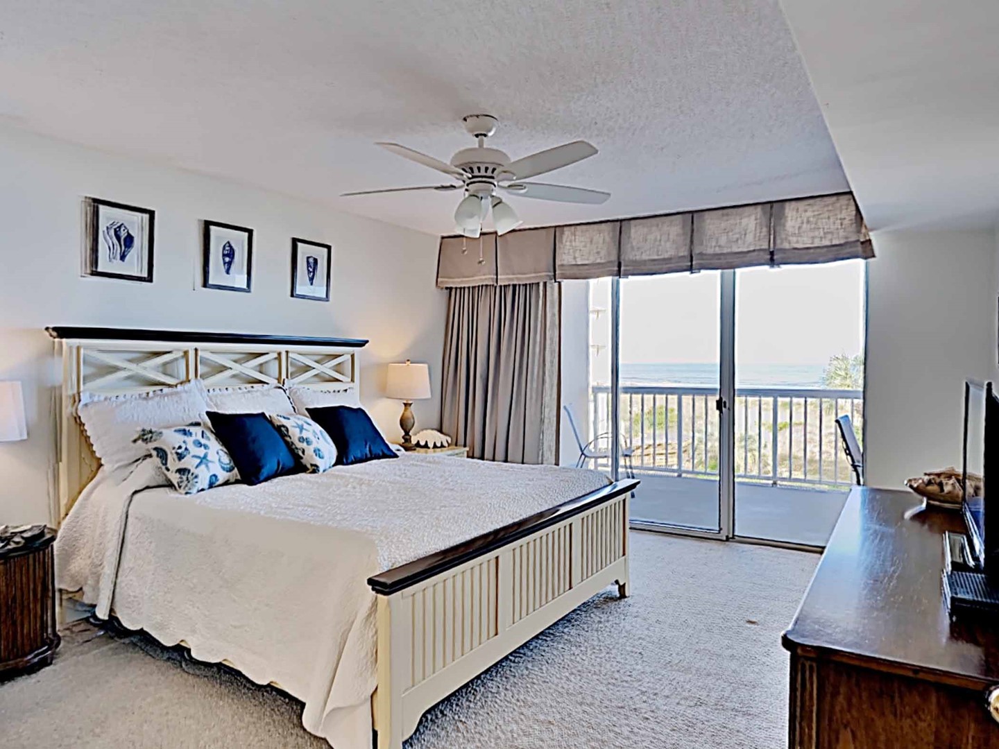 Warwick-203 Master Bedroom