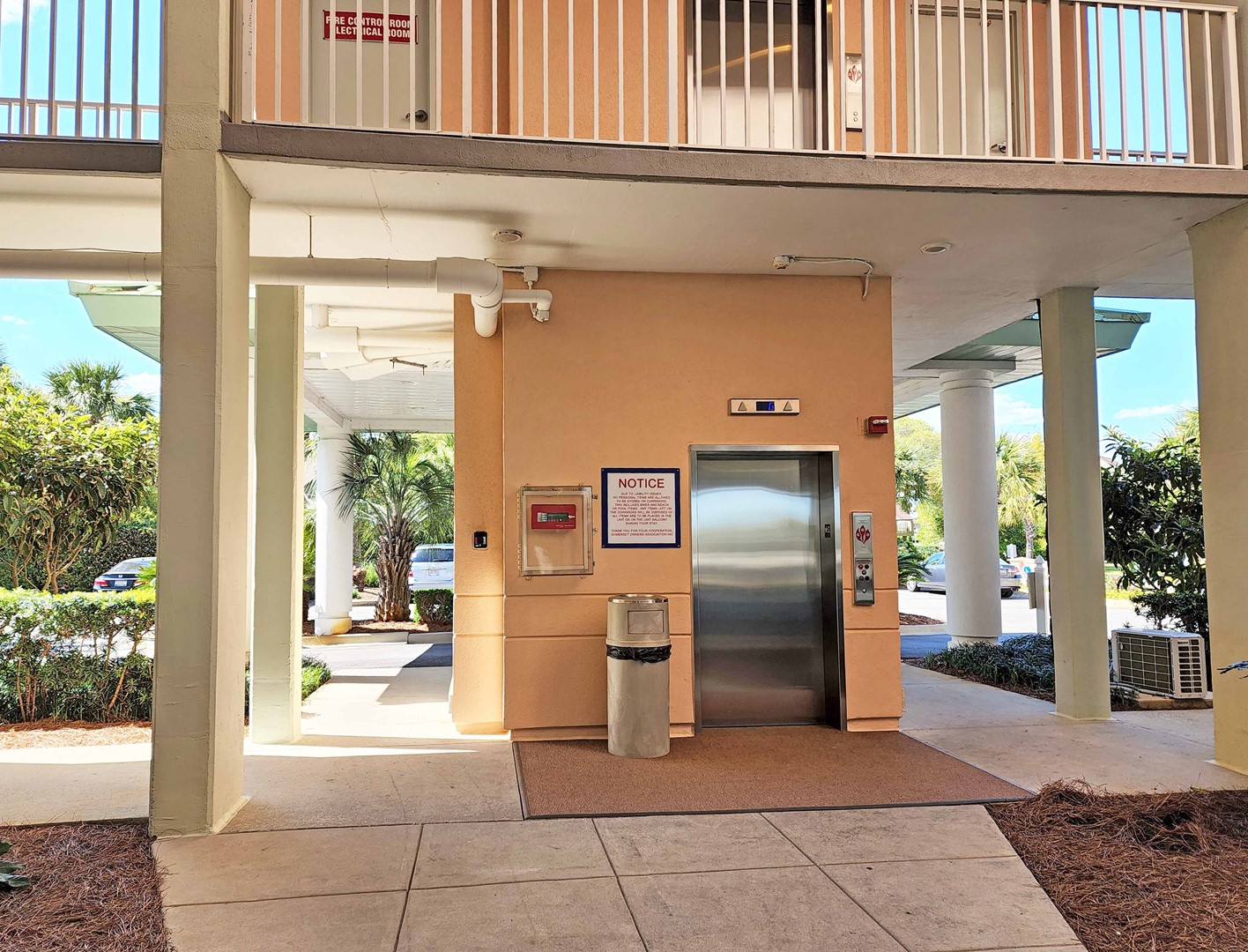 Elevator at Hamilton