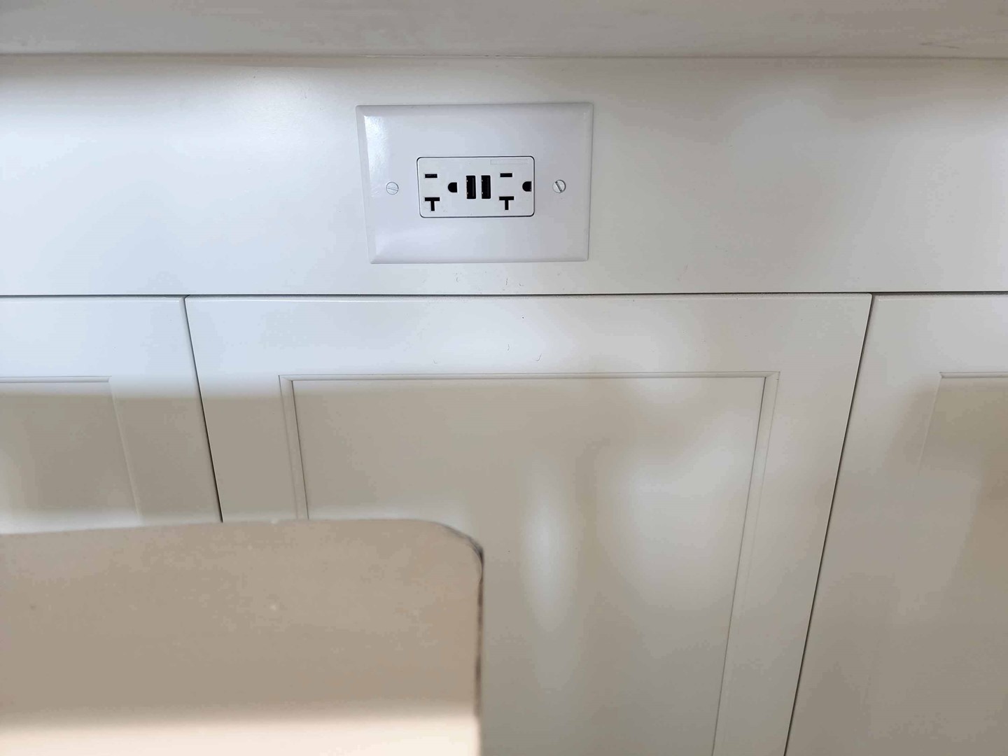 Outlet with USB Ports Under the Breakfast Bar