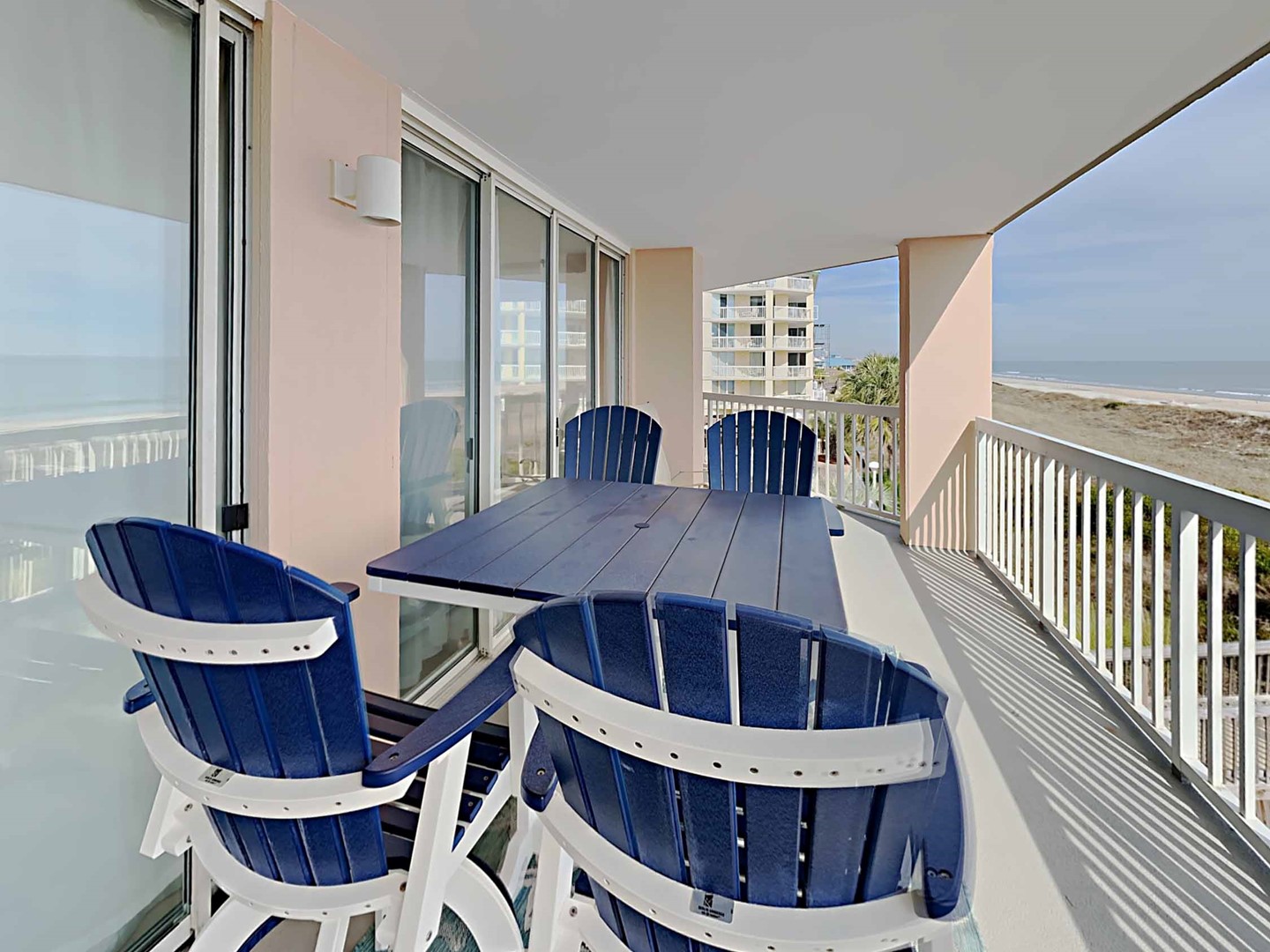 Warwick 204 - Oceanfront 2