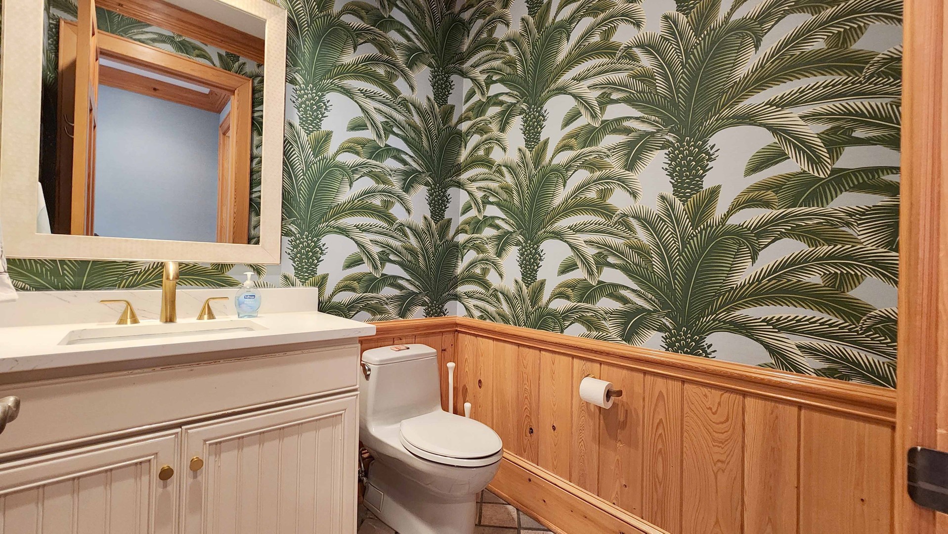 Half Bath on 2nd Floor