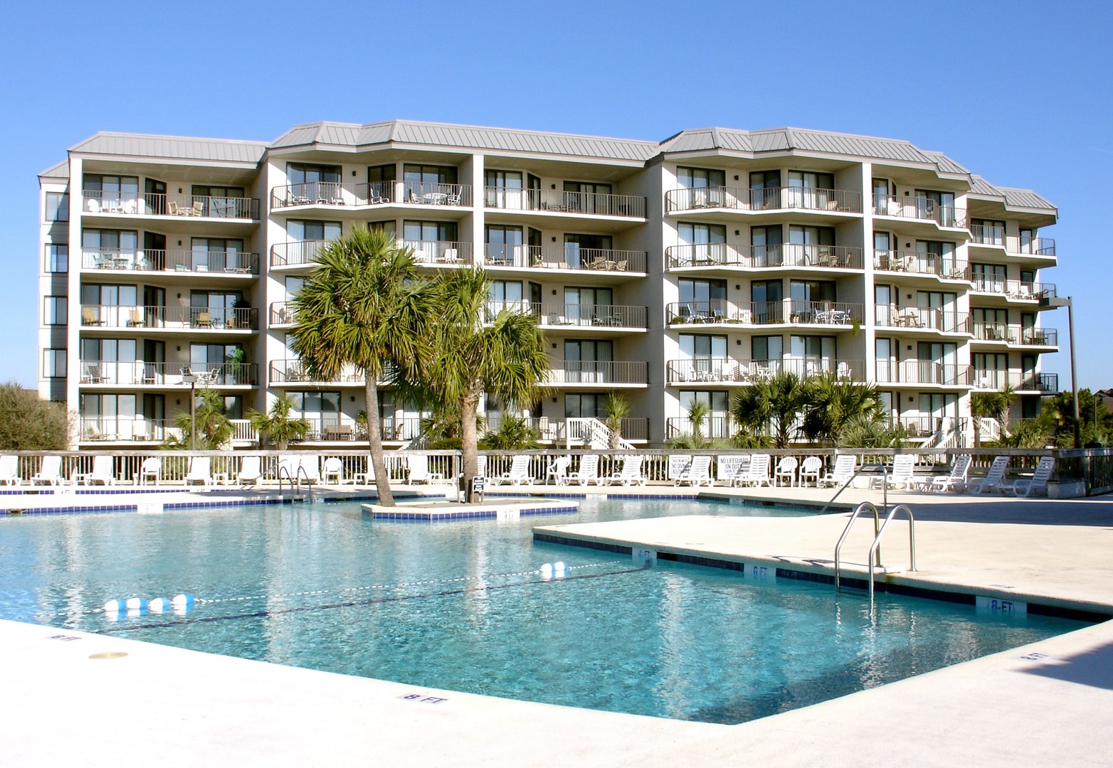 Large Pool Complex at Shipyard/Captains Quarters