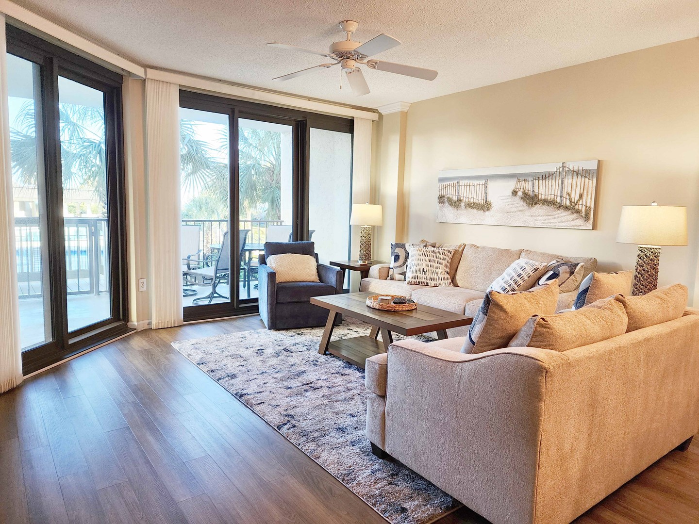 Captains Quarters D12 3