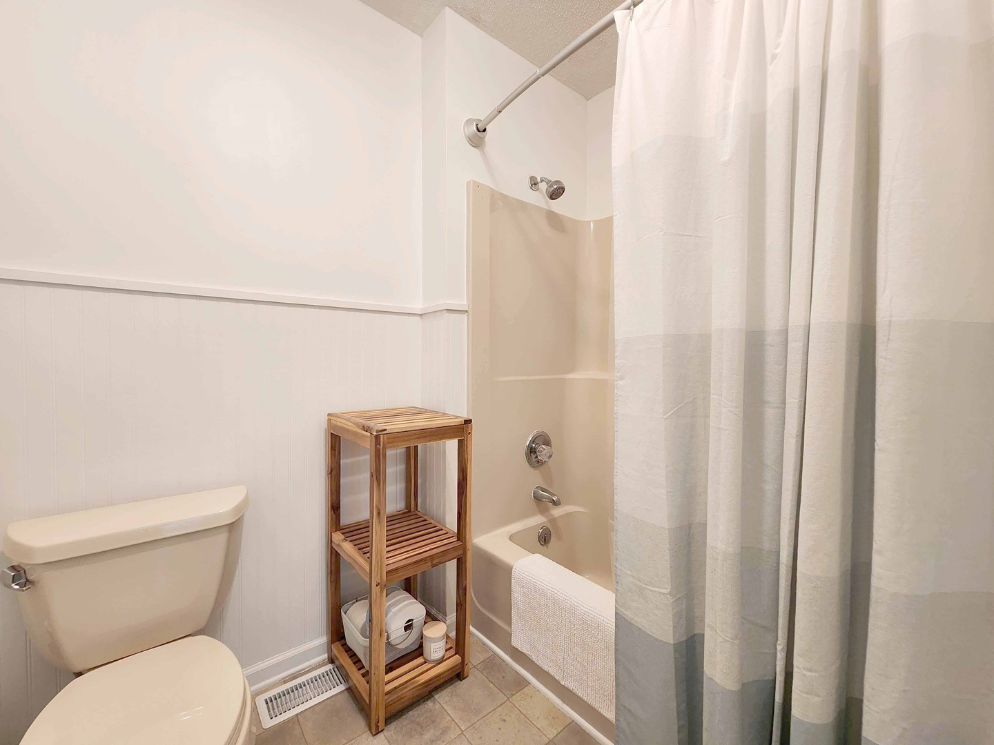 Bathroom on 2nd Floor