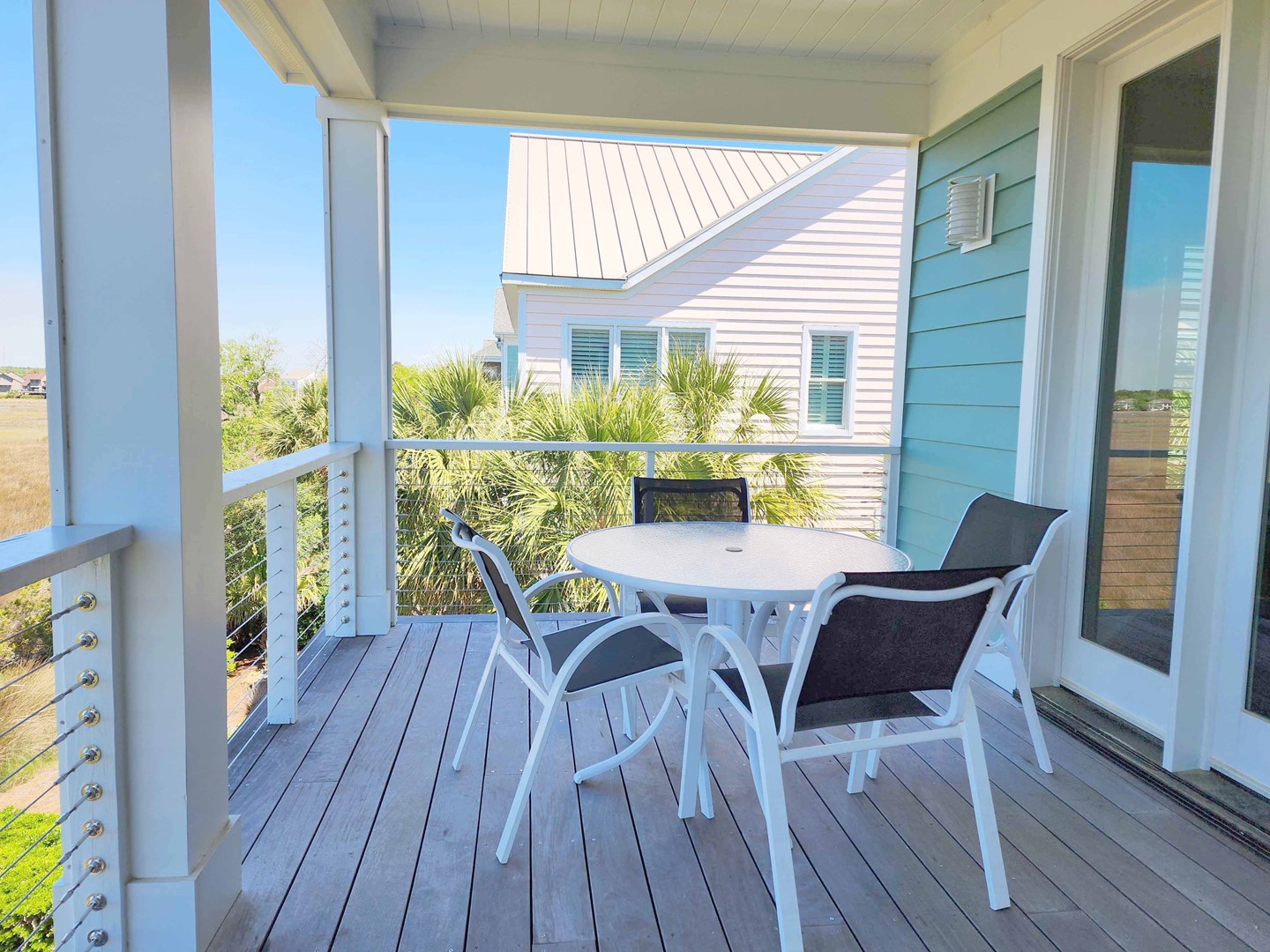 Top Floor Porch With View of Creek & Marsh