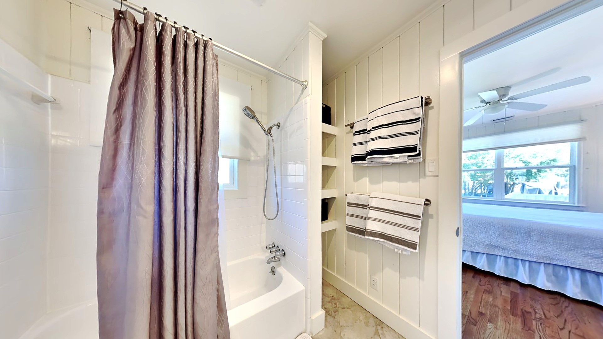 Sanctuary by the Sea - Bathroom 2