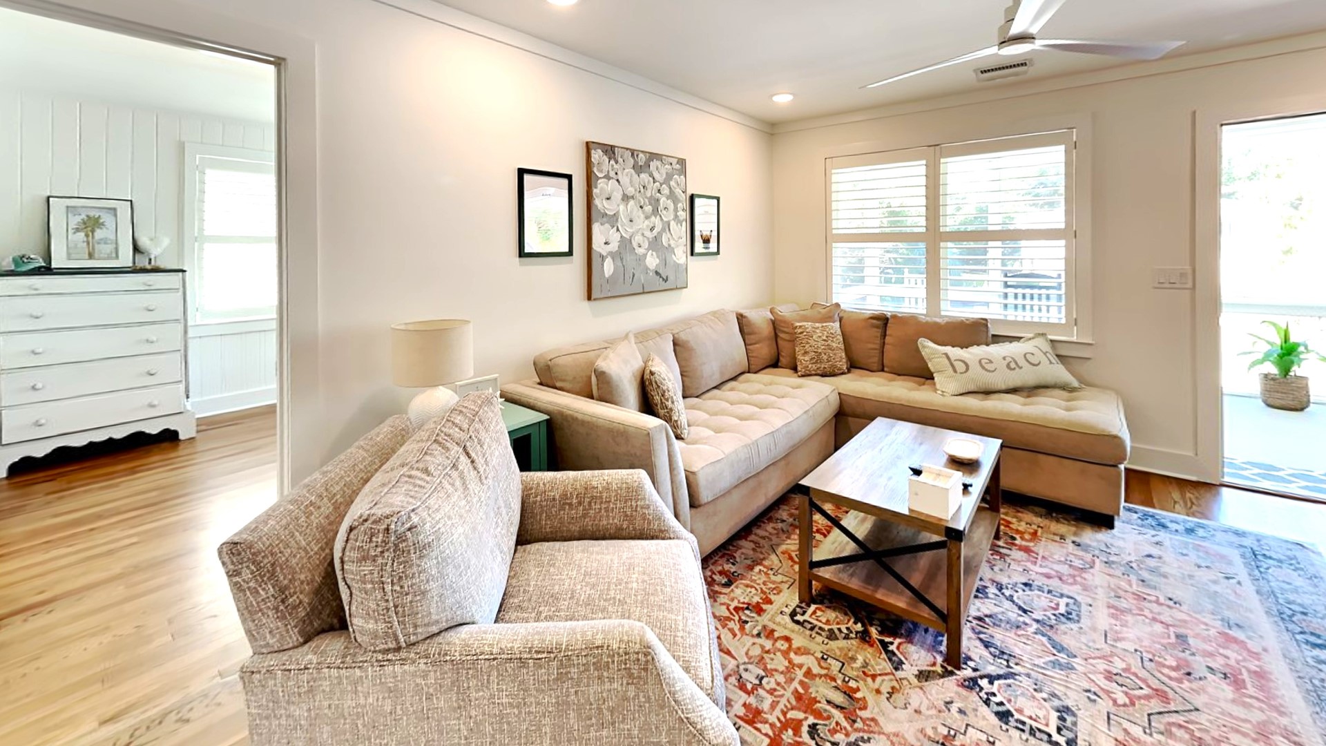 Sanctuary by the Sea - Living room 2