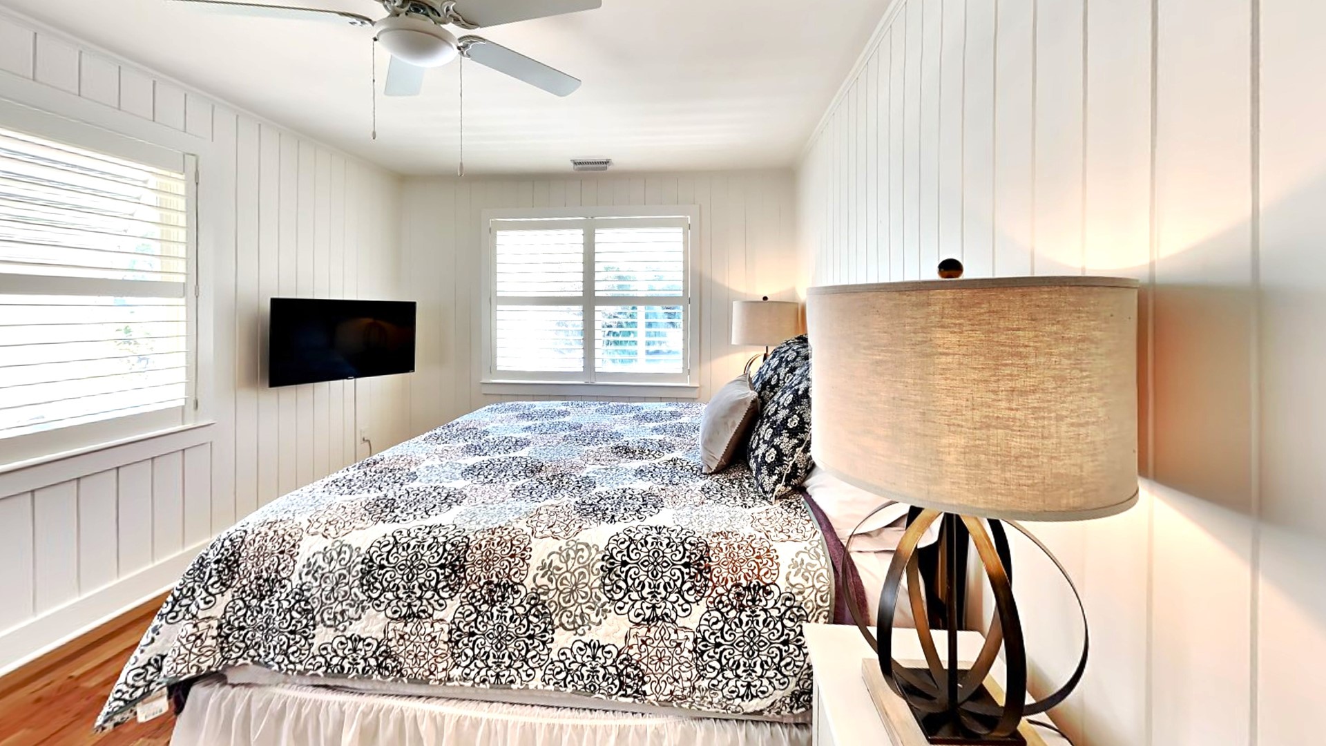 Sanctuary by the Sea - Master Bedroom
