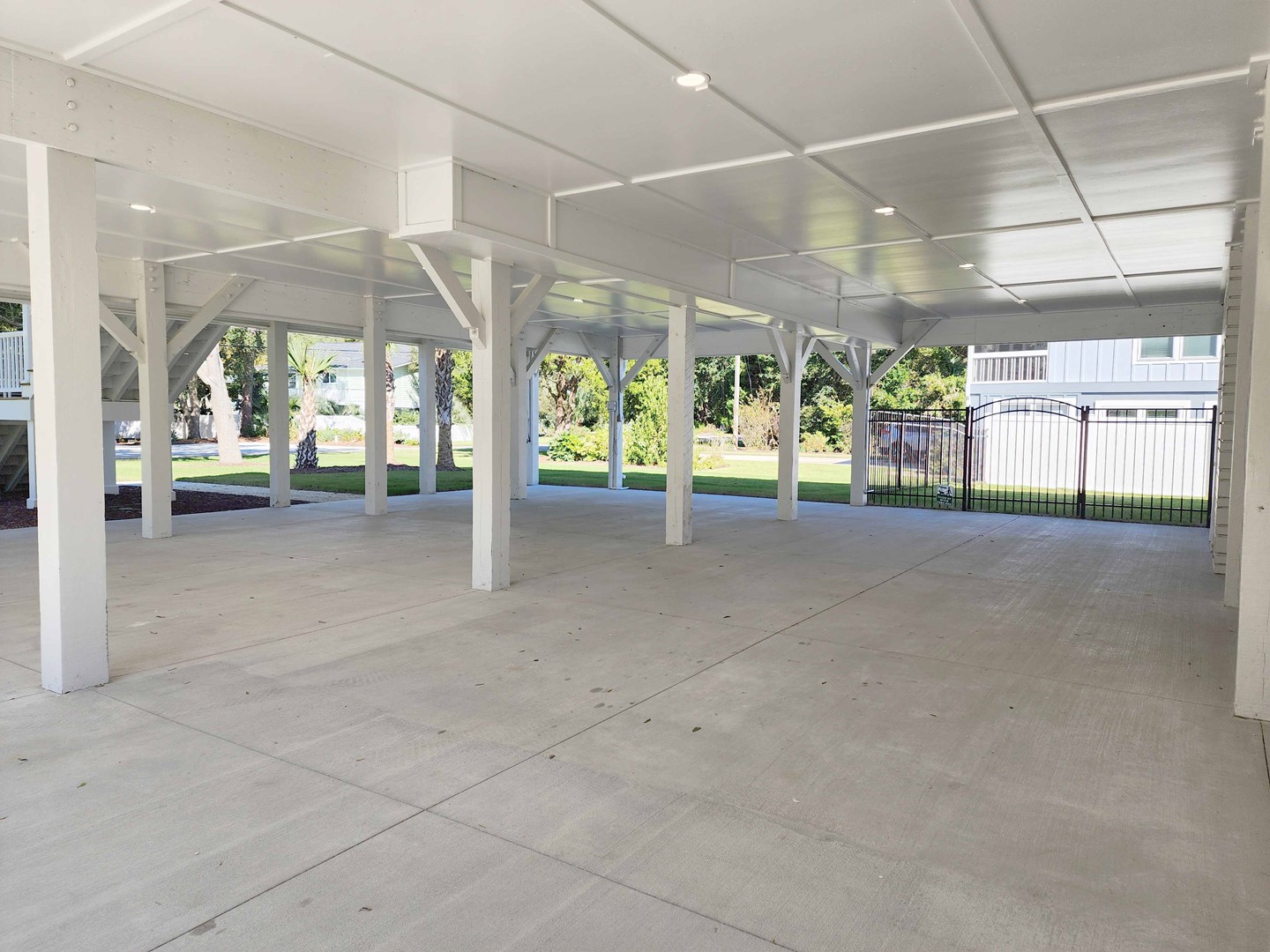 Large Carport Area