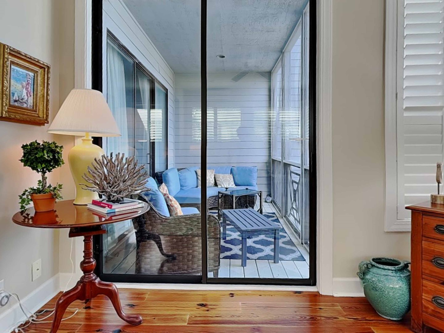 Carolina Room Opens to Screened Porch