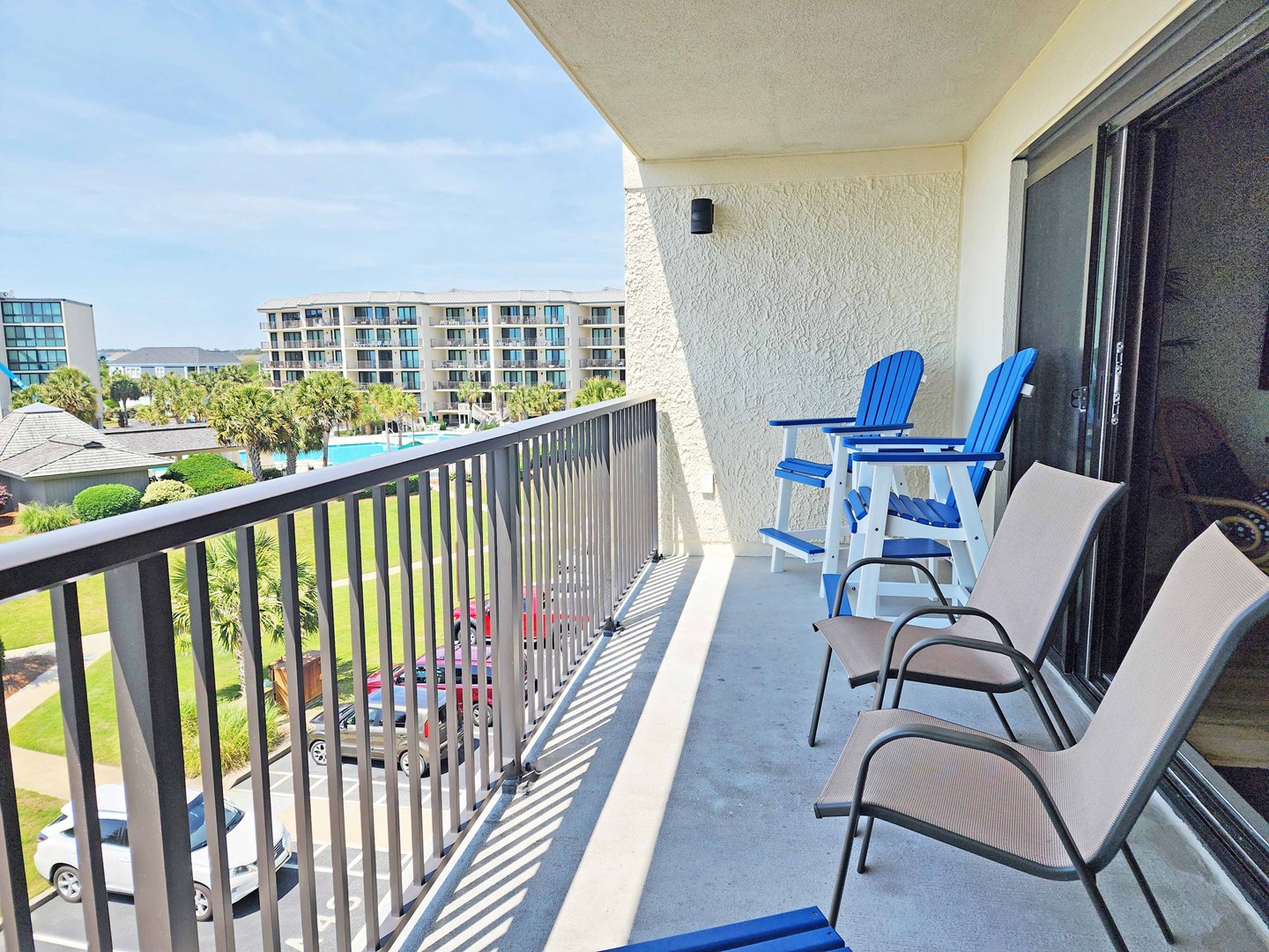 Furnished Oceanfront Balcony