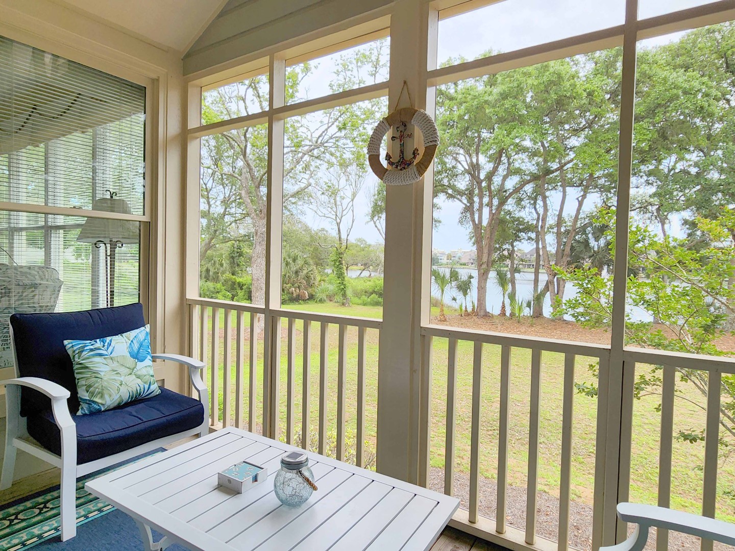 Screened Porch Overlooks Osprey Lake