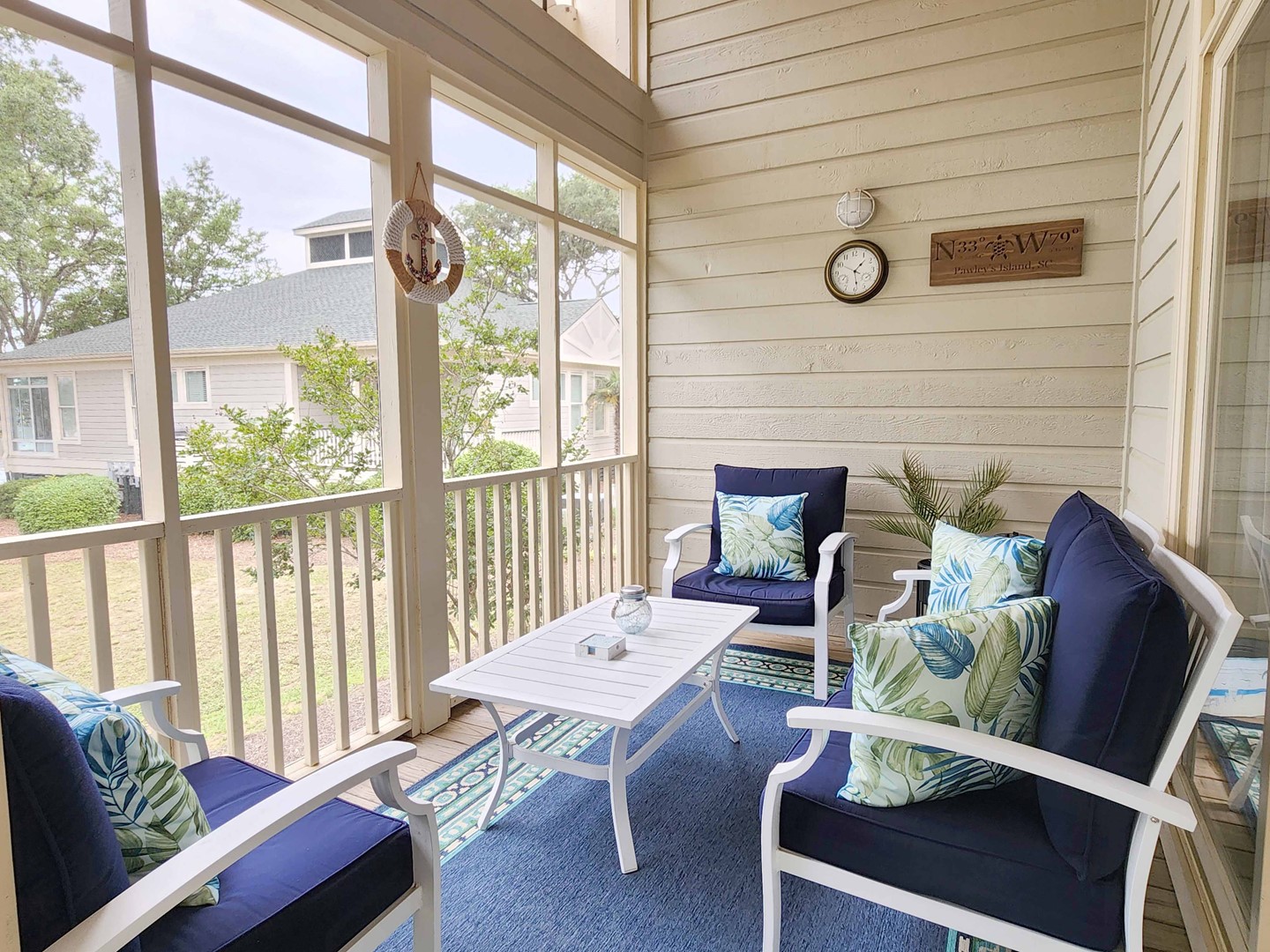 Furnished Screened Porch