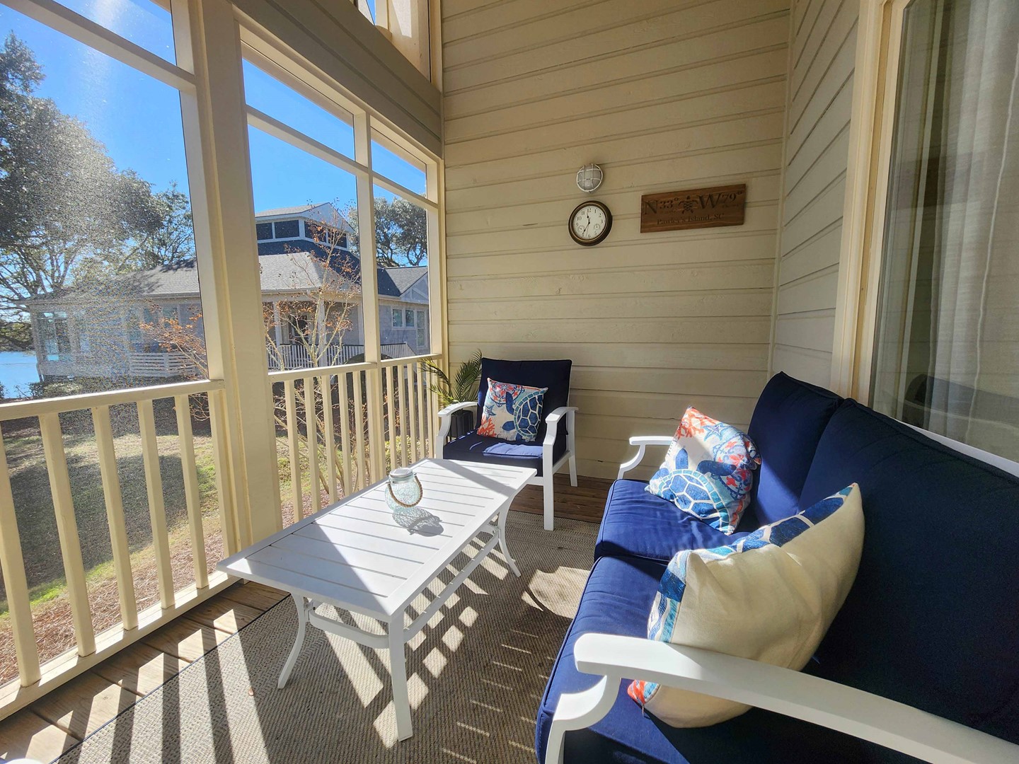 Screened Porch Overlooks Osprey Lake