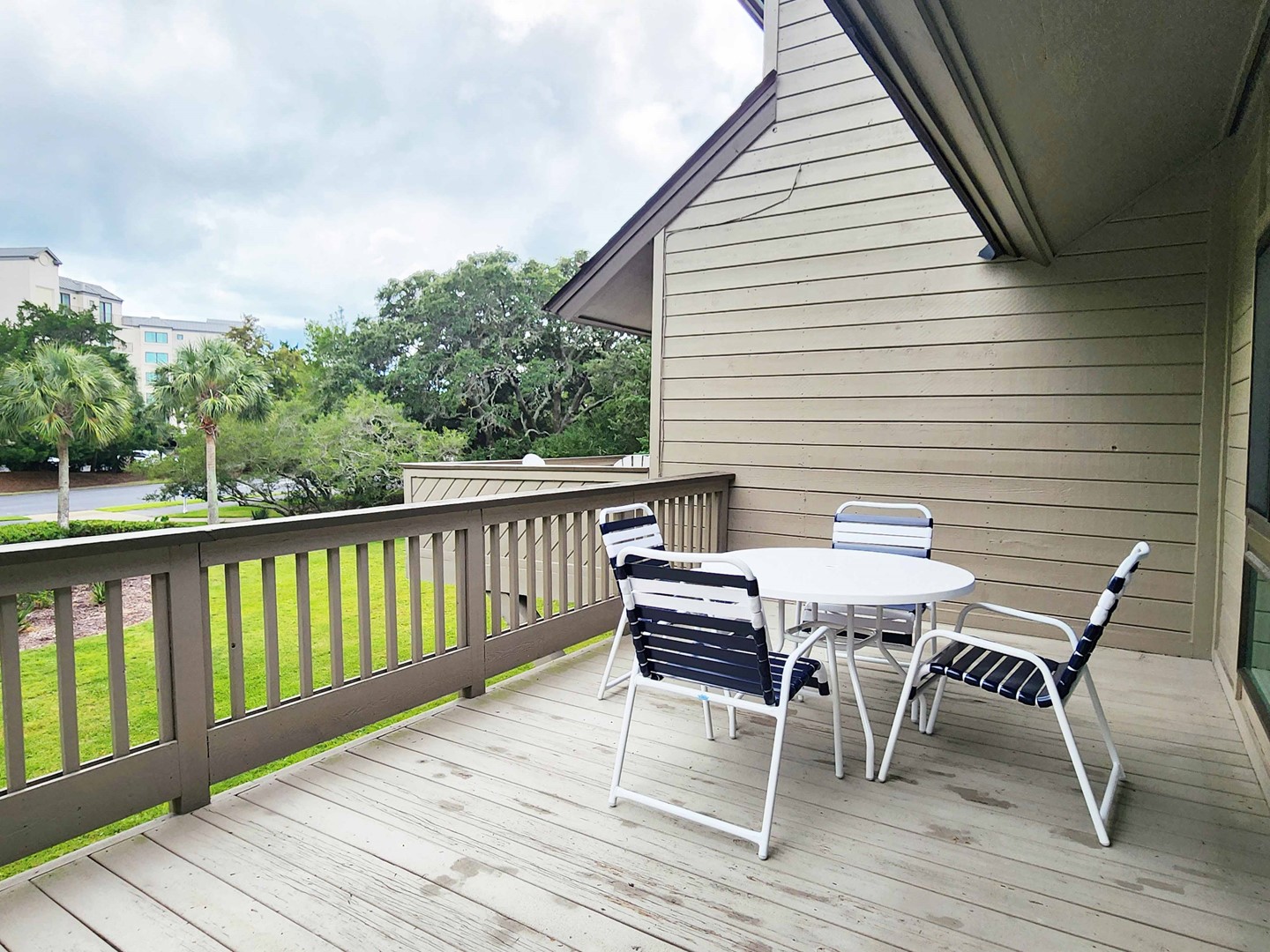 Dining Table on Sundeck