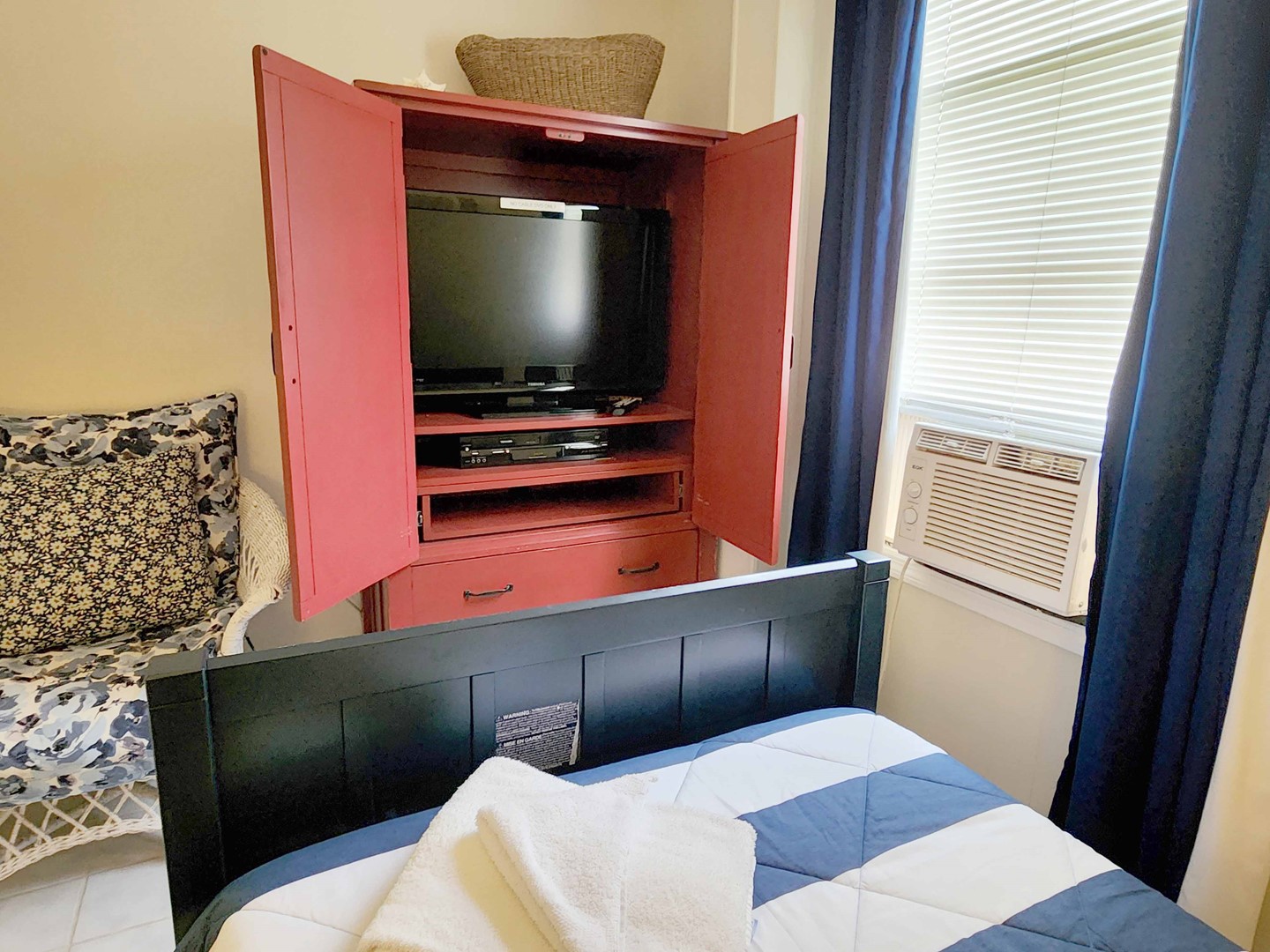 Bedroom 5 - Ground Floor