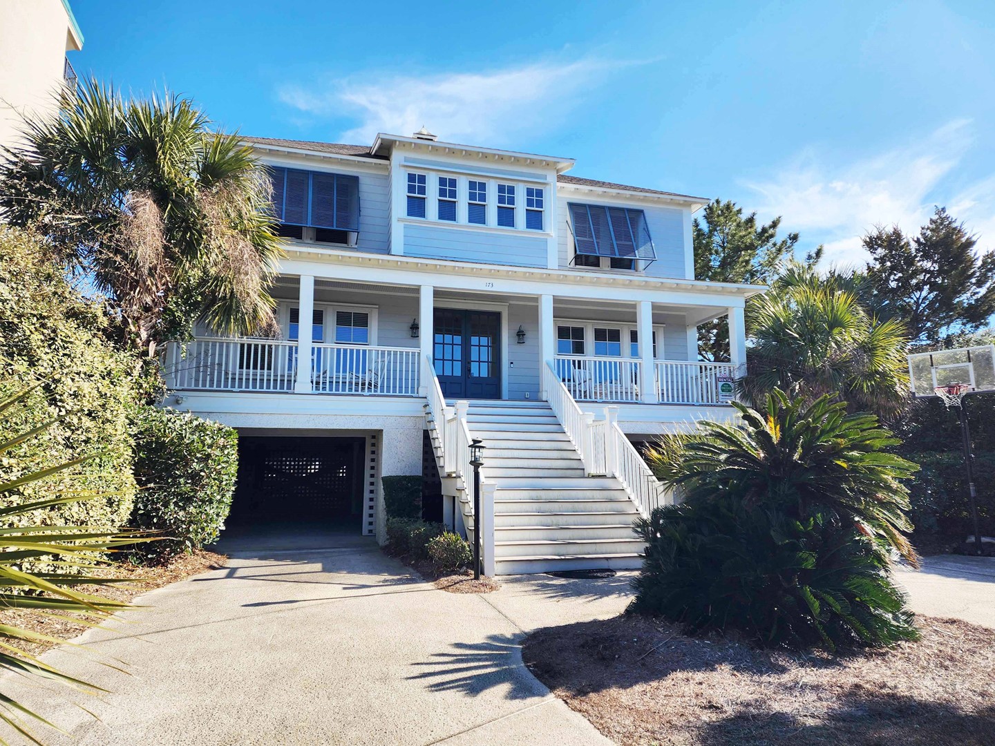 Wanna Be by the Sea - Street View